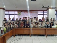 Kelas Karyawan Internasional Universitas Mpu Tantular Jakarta Nomor Serangkaian Foto 2